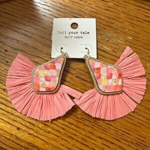 Tell Your Tale Peach and Gold Patterned Wood Raffia Tassel Earrings NWT